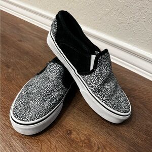 GREAT used condition. Womens vans size 5.5
